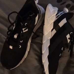 Women sneakers